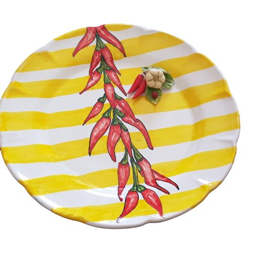 Assiette rayée avec décor piment. Céramique Vietri. Disponible en versions soupe, dîner, dessert et soucoupe.