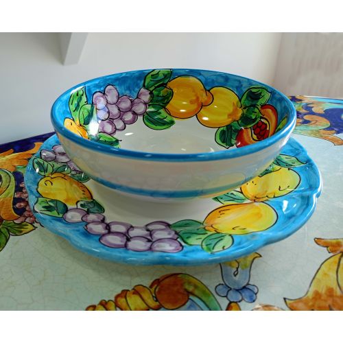 Ensemble d’assiettes de citron et de fruits peints à la main. Céramique Vietri