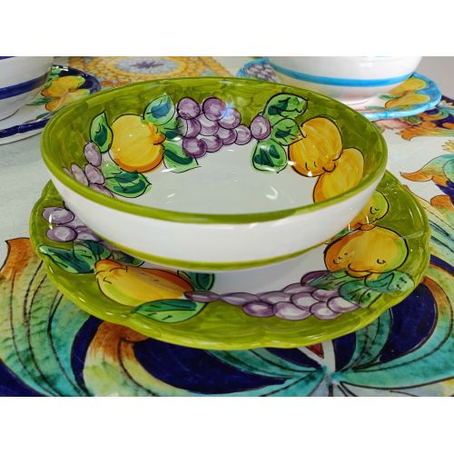 Juego de platos línea limón y frutas pintados a mano. Cerámica Vietri
