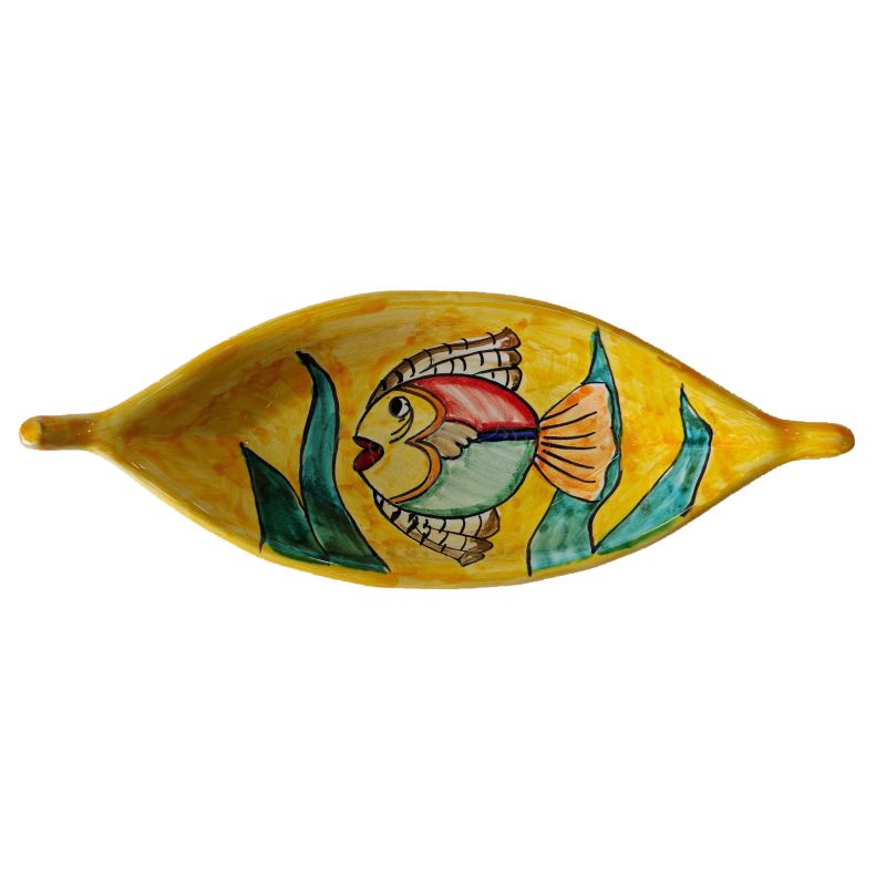 Assiette en forme de bateau. ligne de pêche....