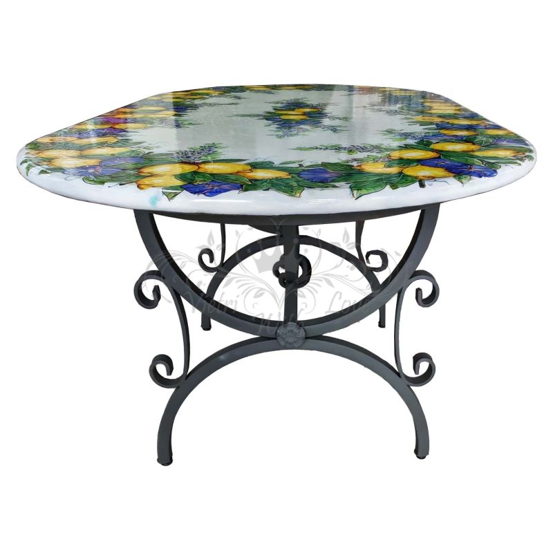 Table en pierre de lave émaillée. Citrons,...