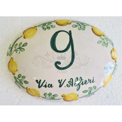 Placa ovalada personalizable. Línea Limoni. Cerámica de Vietri. Pintada a mano.