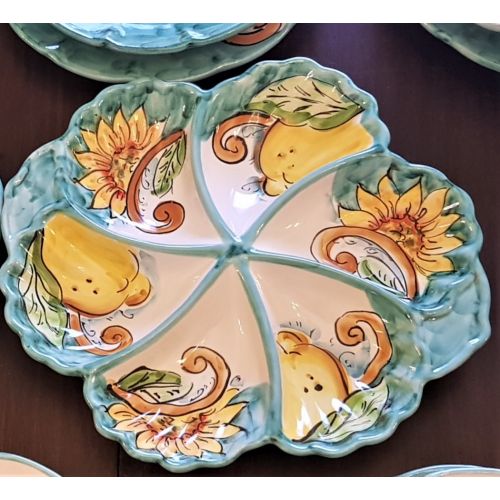Antipastiera. Cena Fredda. Conchiglia. 6 scomparti. Ceramica di Vietri. Dipinta a mano