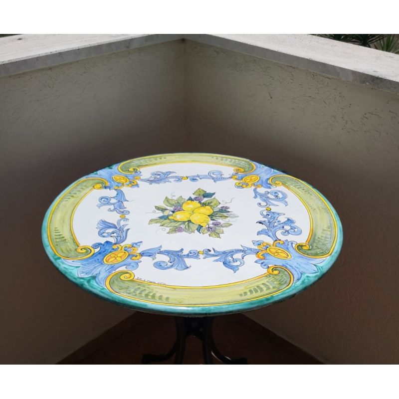 Tavolo in pietra lavica ceramizzata Barocco dipinto a mano. Ceramica di Vietri