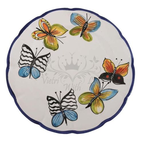 Plato con temática de mariposas. Cerámica de Vietri. Disponible como plato hondo, plato llano, plato de postre o plato inferior.