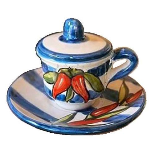 Tazzina da caffè con piattino e coperchietto. Linea Peperoncino. Ceramica di Vietri. Dipinto a Mano.