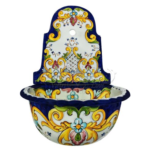 Fuente de jardín. Línea Capri. en cerámica de Vietri. Pintada a mano. Elegancia artesanal para tu exterior.
