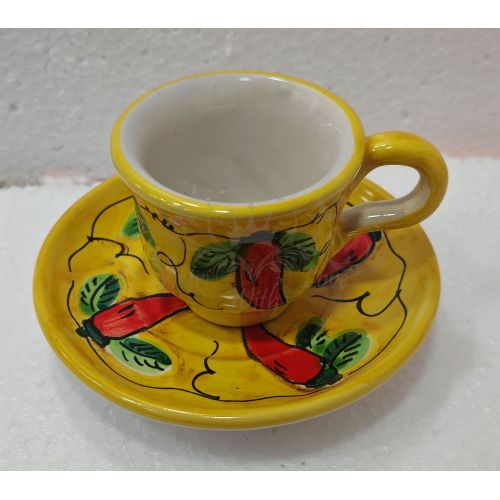 Tazzina da caffè con piattino. Linea Peperoncino. Ceramica di Vietri. Dipinto a Mano