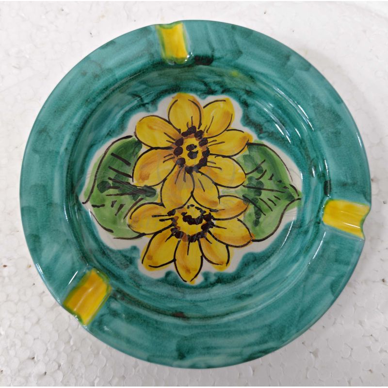 Ceneriera. Posacenere. Bomboniera in Ceramica...