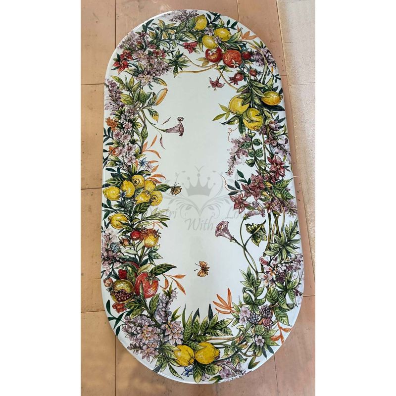 Table en pierre de lave émaillée. Explosion de...