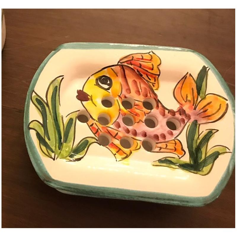 Jabón para el tema de apoyo a los peces....