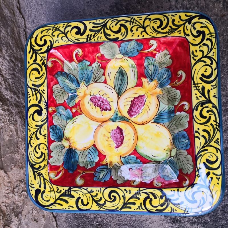 Centro de mesa cuadrado con esquinas...