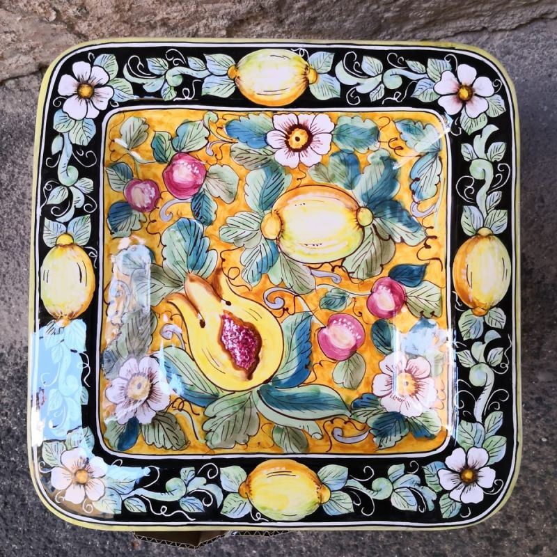 Centrotavola quadrato angoli smussati. Ceramica...