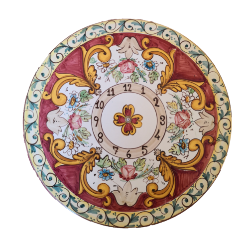 Horloge murale. Bord rouge antique. Baroque. Céramique de...