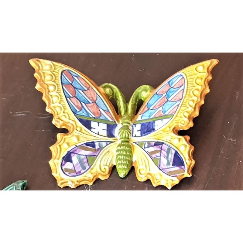 Farfalla colorata in Ceramica di vietri dipinta a mano. disponibili in diverse dimensioni