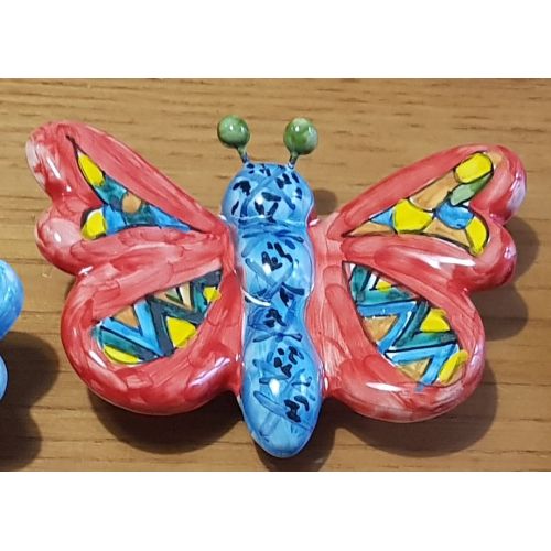 Farfalla colorata in Ceramica di vietri dipinta a mano. disponibili in diverse dimensioni