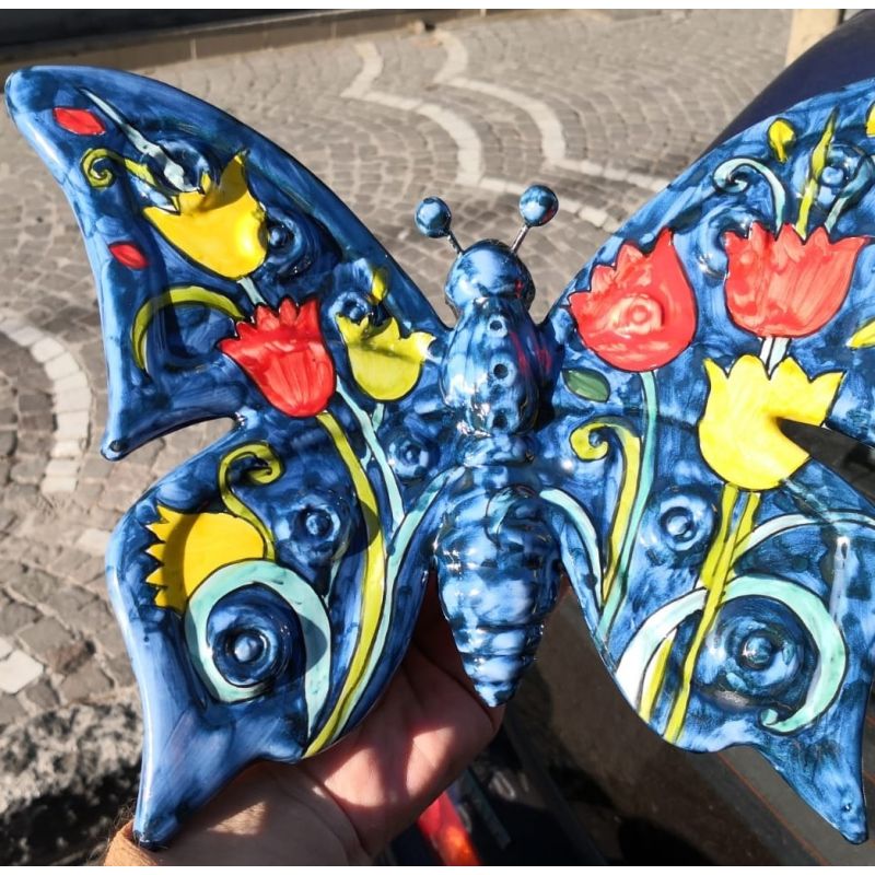 Butterfly Blue Background flowers line...