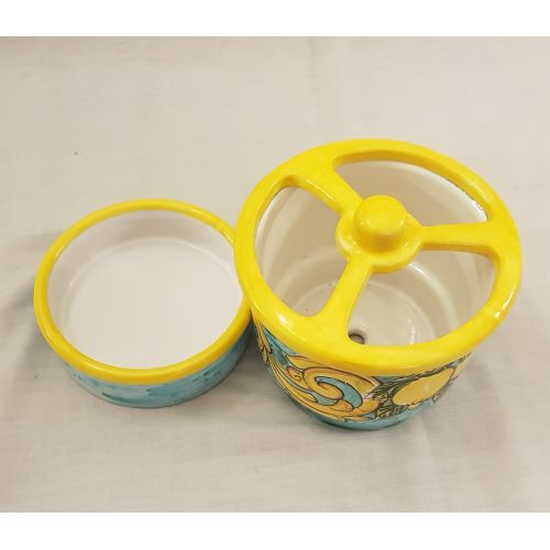 Scola Posate linea doppio decoro fondo verde ramina. Ceramica di Vietri.