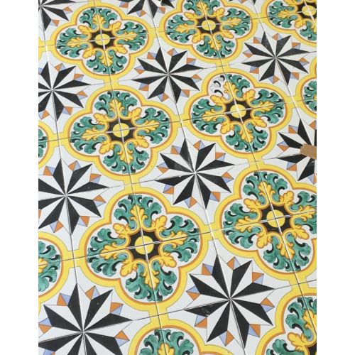 Azulejos - azulejos cuadrados en ceramica vietrese pintados a mano.