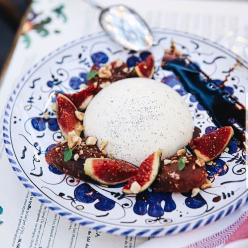 Big Mama Restaurant Line–Vietri Ceramics. Essgeschirr Suppenteller Dessert-/Obstteller Platzteller und Servierplatten erhältlich