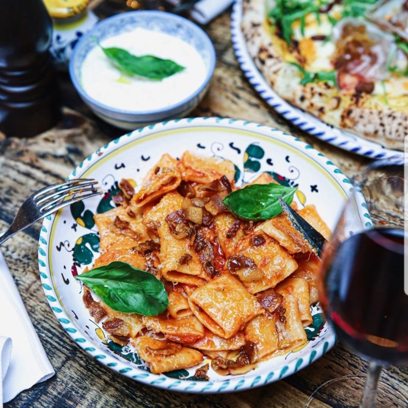 Restaurant Line - handpainted Vietri ceramic....