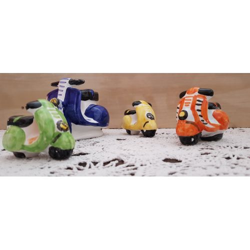 Bomboniera vespa cycle. handpainted Vietri ceramic
