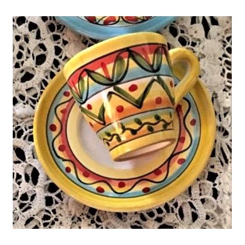 Taza de café con platillo, línea geométrica fondo... 2