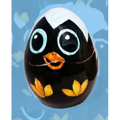 Huevos de Pascua decorados a mano. Cerámica Vietri.