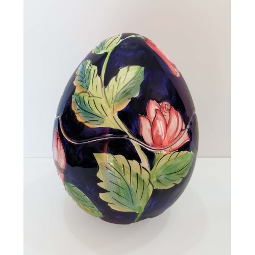 Collectible Easter eggs. In Vietri ceramic. Hand painted