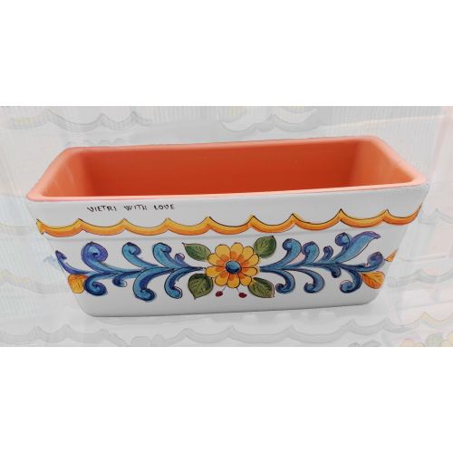 Jardinera rectangular. Fondo blanco con barroco azul. Cerámica de Vietri. Pintada a mano.