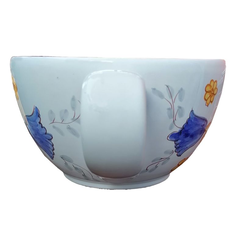 Taza de vaina. Fondo blanco floral. Cerámica...