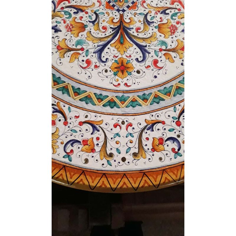 Table en pierre de lave céramisée....