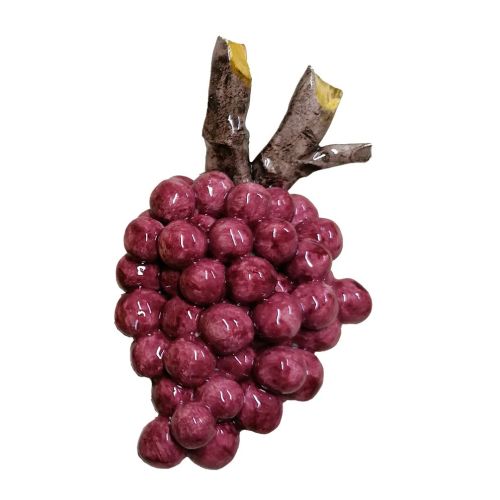 Frutta a rilievo in ceramica vietrese. Dipinto a mano