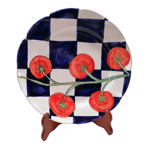 Ligne de plaque rayures colorées, carrés bleus sujet tomate. Céramiques Vietri - dessous, plats, assiettes à fruits/dessert