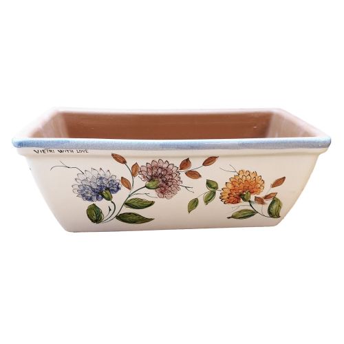 Jardinera rectangular. Fondo blanco con flores. Cerámica de Vietri. Pintada a mano.