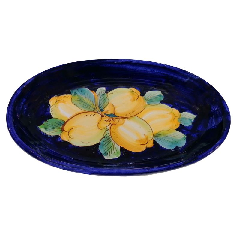 Plat ovale en forme de coupe. Plat de service....