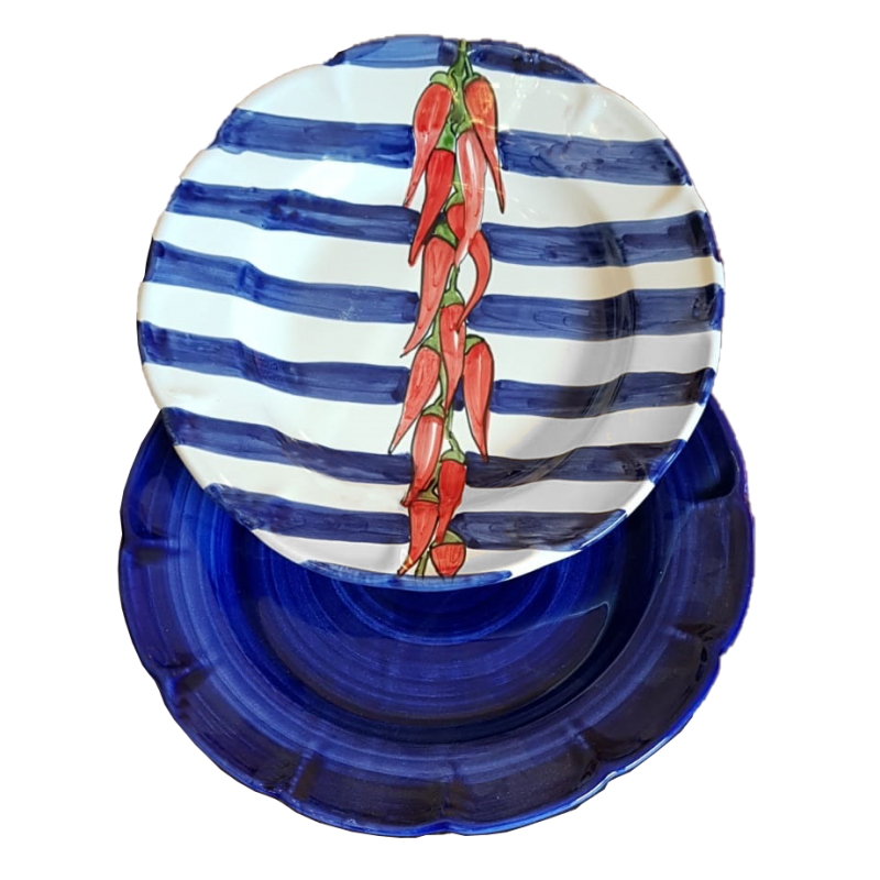 Assiettes en céramique Vietri avec une ligne rayée et pimentée - Deux assiettes creuses et une assiette plate