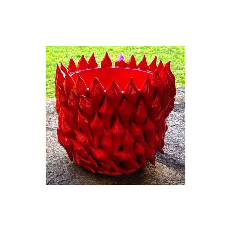 Vaso a rilievo in Ceramica finissima...