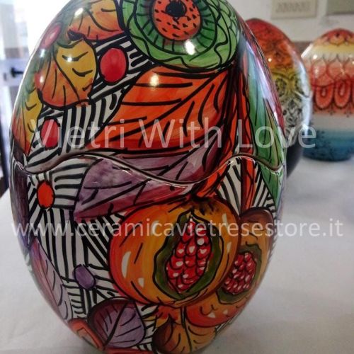 Collectible Easter eggs. In Vietri ceramic. Hand painted
