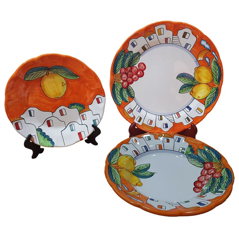 Trois assiettes ligne Maison et Citrons. Vietri céramique peinte à la main - Fond plat et fruits
