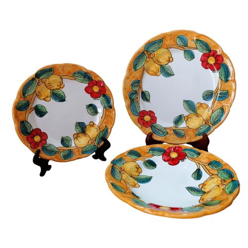 Dishes, Plates, "Flowers and Lemons" line in Vietri ceramic. Hand-painted.