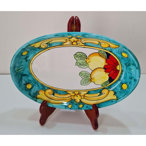 Oval bowl platter. Serving dish. Double décor line....