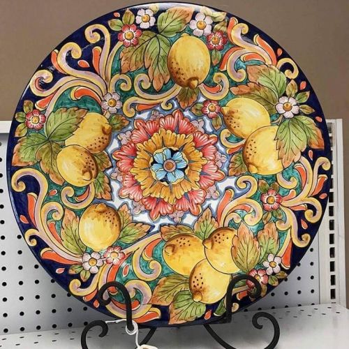 Artistic wall plate. Vietri ceramic. Hand-painted.