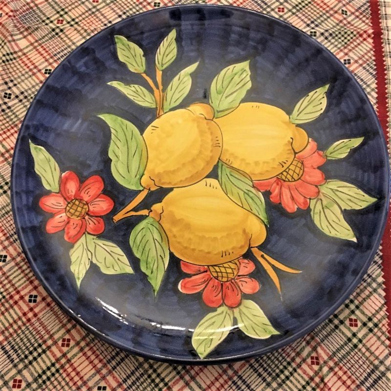 Artistic wall plate. Vietri ceramic. Hand-painted.