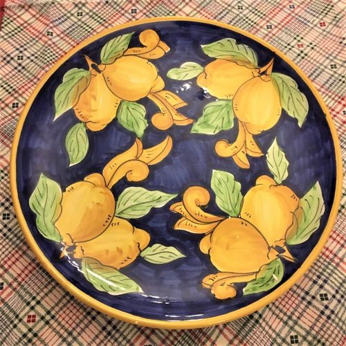 Artistic wall plate. Vietri ceramic. Hand-painted.