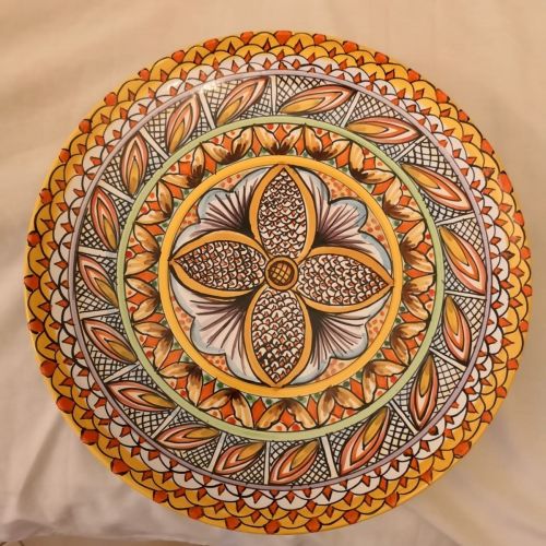 Artistic wall plate. Vietri ceramic. Hand-painted.