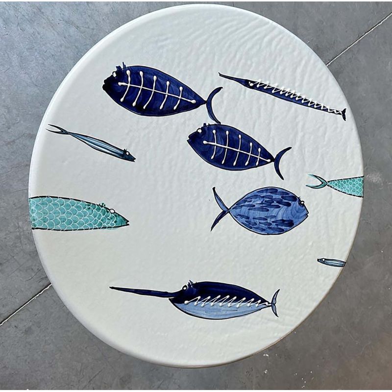 Table en pierre de lave émaillée. Poissons...