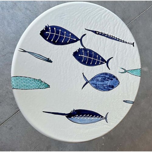 Table en pierre de lave émaillée. Poissons modernes. Peinte à la main. Céramique de Vietri.