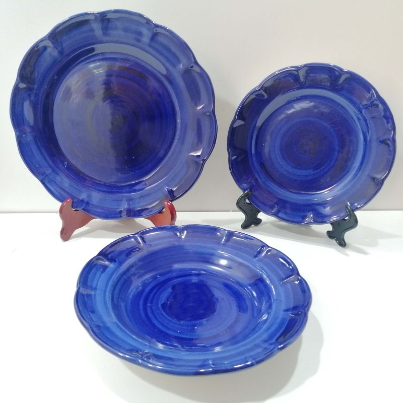 Three plates one colour line - handpainted Vietri ceramic