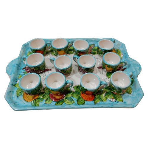Bandeja con 12 tazas y azucarero. Línea Frutas. Cerámica de Vietri. Pintado a mano.